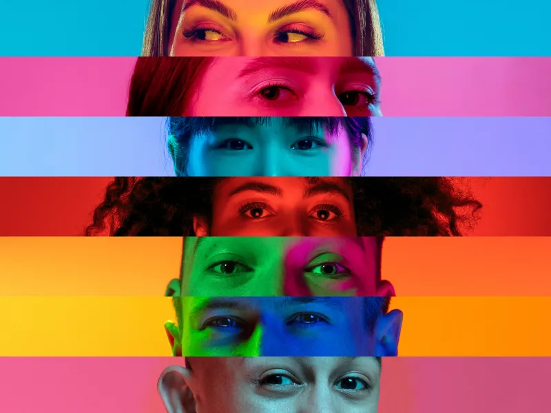 Fotocollage mit Gesichtsausschnitten in Popart